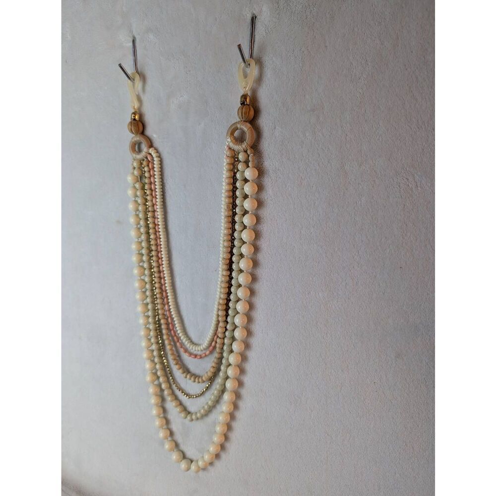 *Layered cream bead statement necklace - Picture 3 of 5